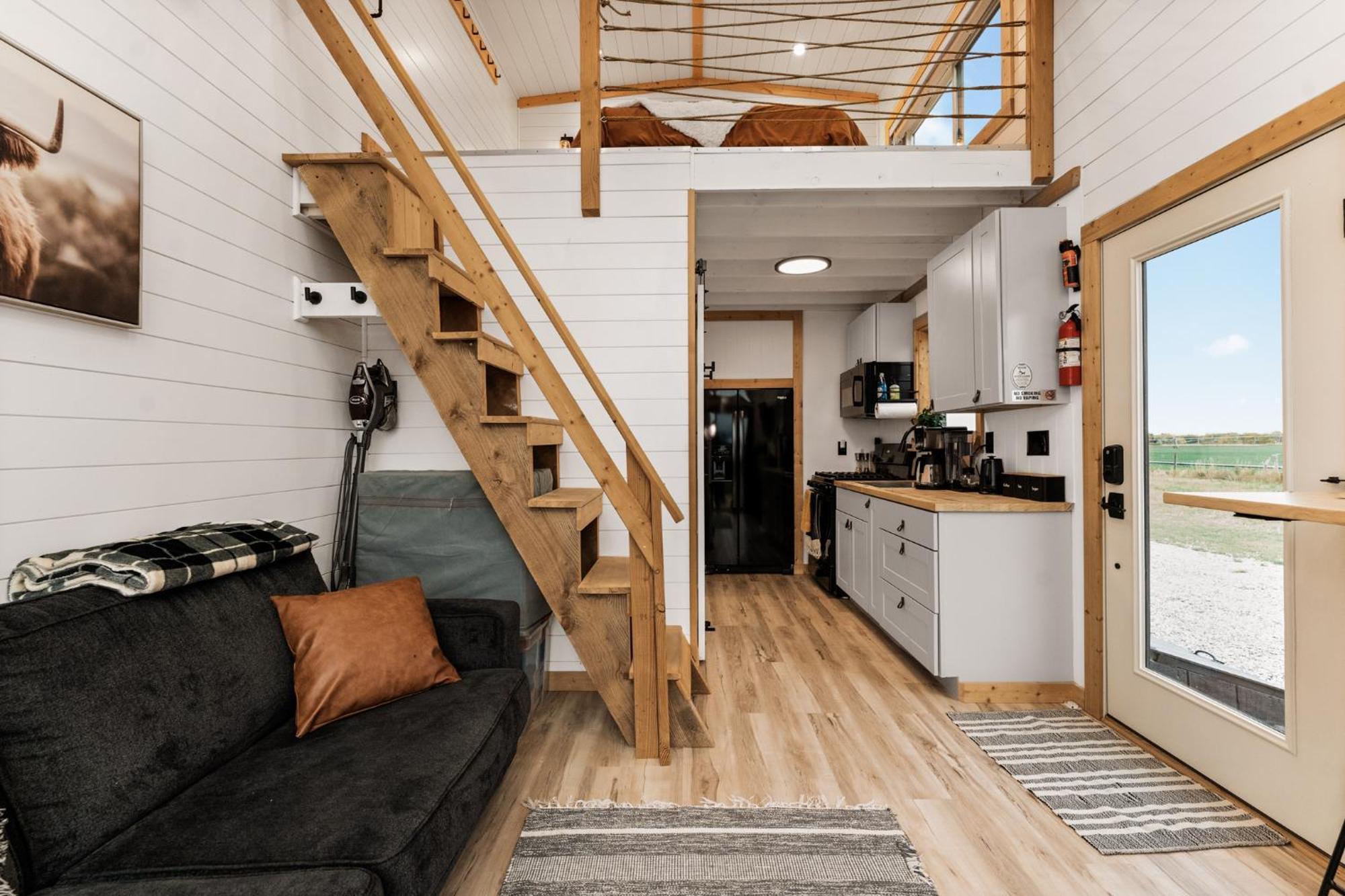 Modern Tiny Cabin, With Hot Tub In Choteau Mt Exteriér fotografie